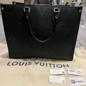 Louis Vuitton OnTheGo MM Tote